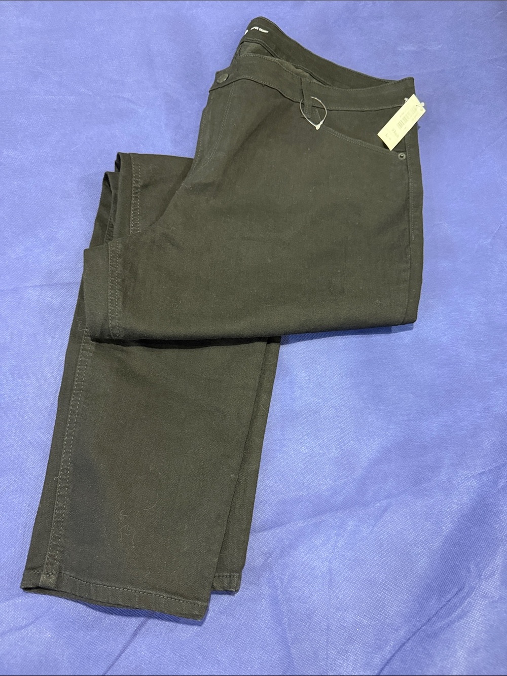 Old Navy Women's Skinny Jeans — Black